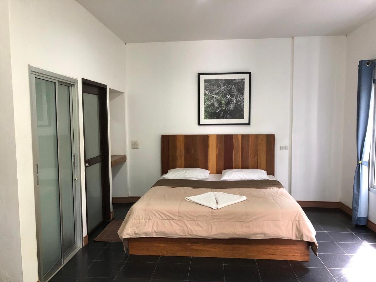 Likita Resort Ban Phe Buitenkant foto