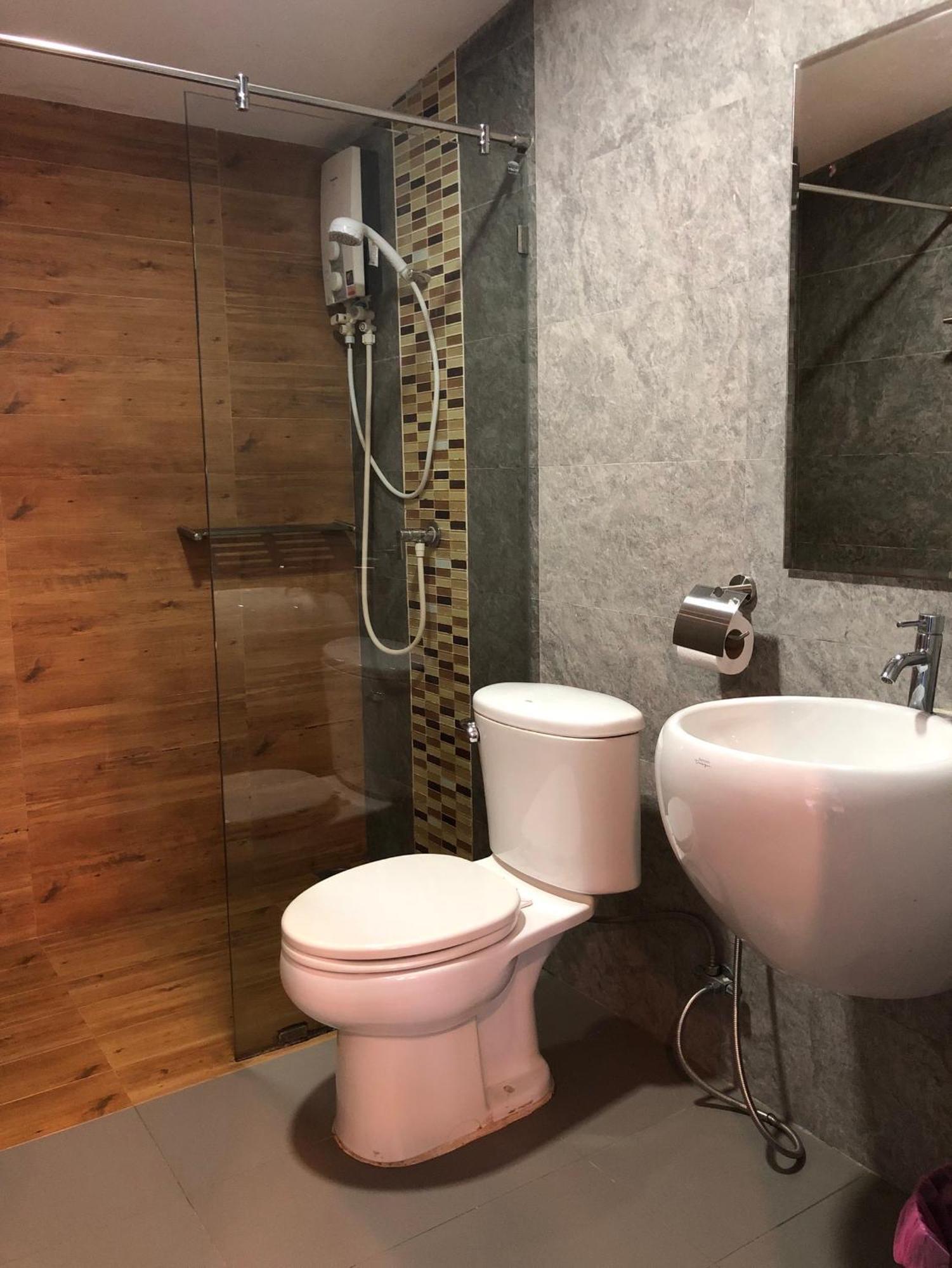 Likita Resort Ban Phe Buitenkant foto